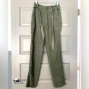 American Eagle Straight Leg Pant